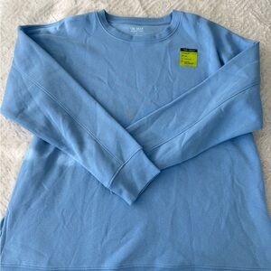 NWOT Women’s Tech Gear Fleece Sweatshirt Light Blue Size Large E32